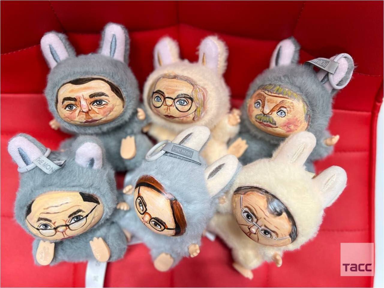 Лабубу ПМЭФ.jpg