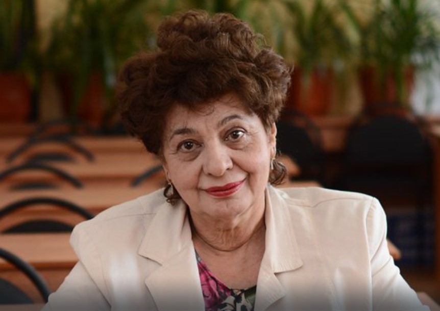 Минасян Лариса Артаваздовна2.jpg