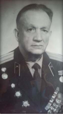 151e7f346a3cc480c1121a28cdb2ea01 L.jpg