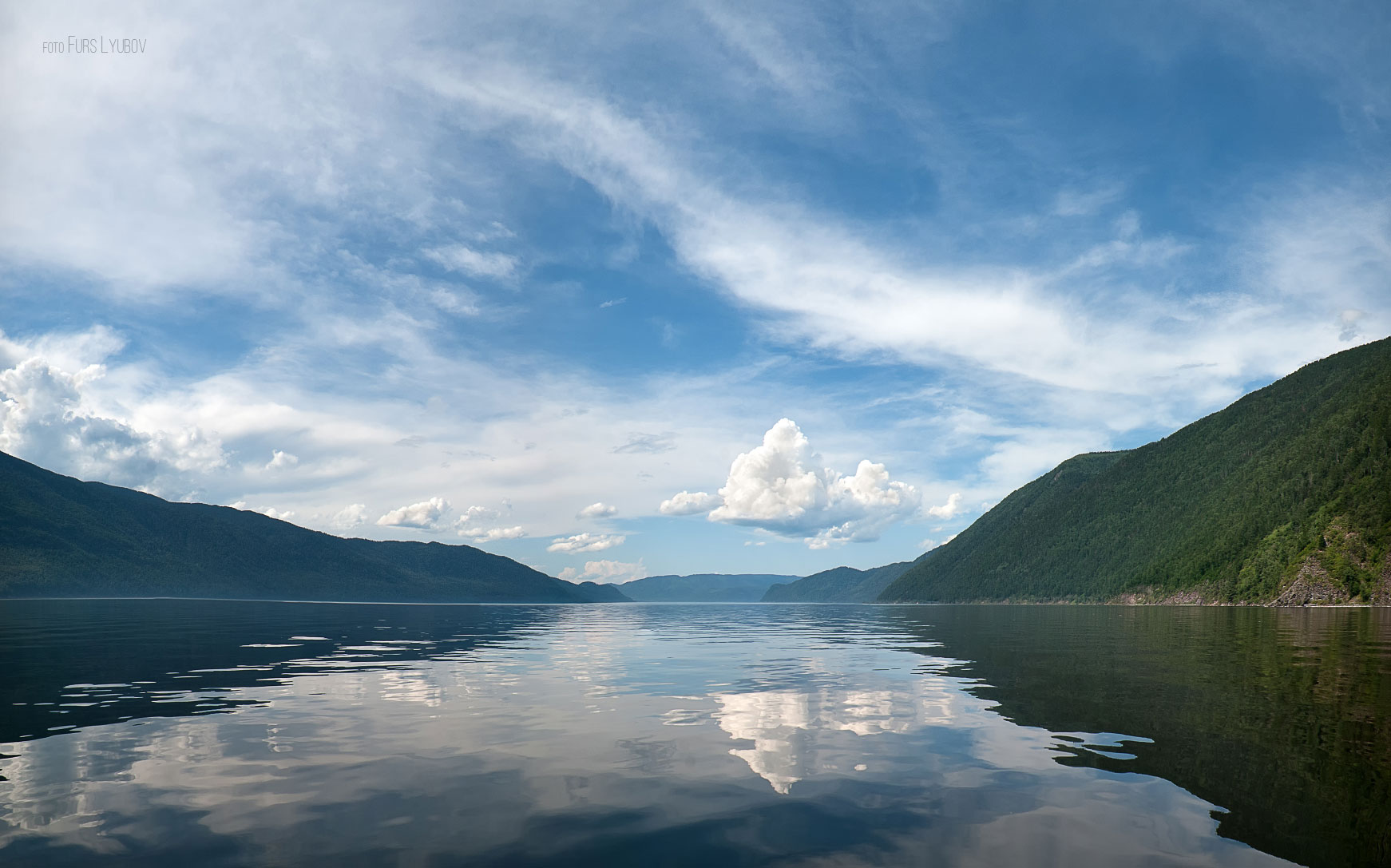 Телецкое озеро — средняя часть.