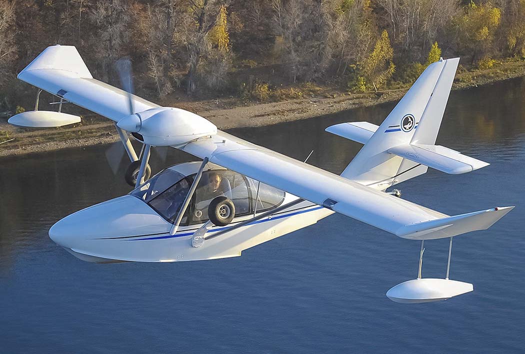 Файл:Че-24 в полёте.jpg