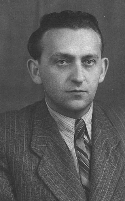 Ефрем Зиновьевич Неймарк.jpg