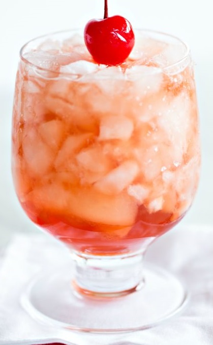 Файл:Грязный Ширли (коктейль).jpg