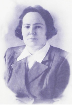 Евгения Афанасьевна Петрова.jpg