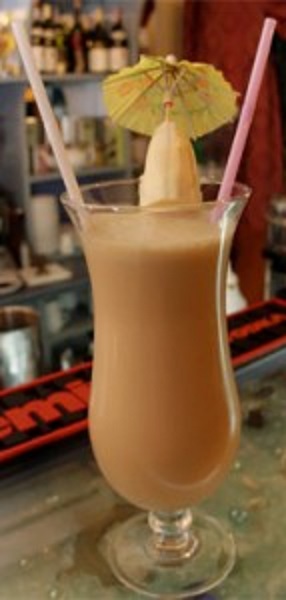 Файл:Галлюциногенное мороженное (коктейль).jpg