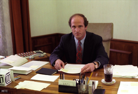 445097 2fac2e299e4c8bf0d914ce17ce13da5a wm.jpg