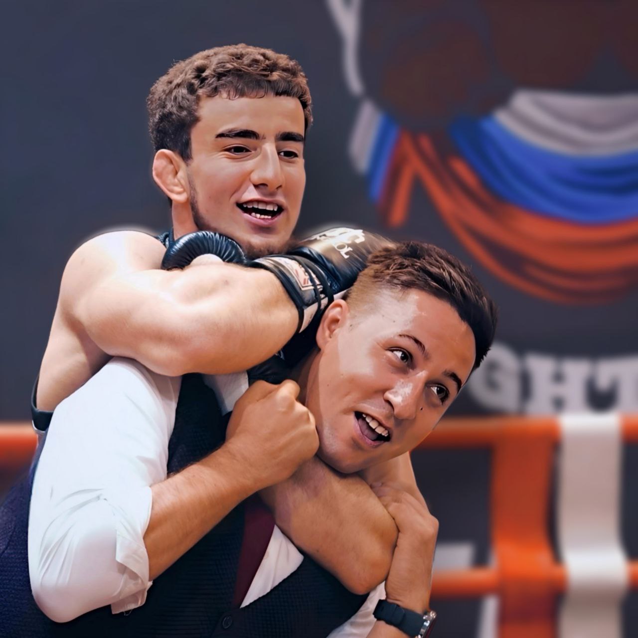 Photo 5237763216937965872 y.jpg