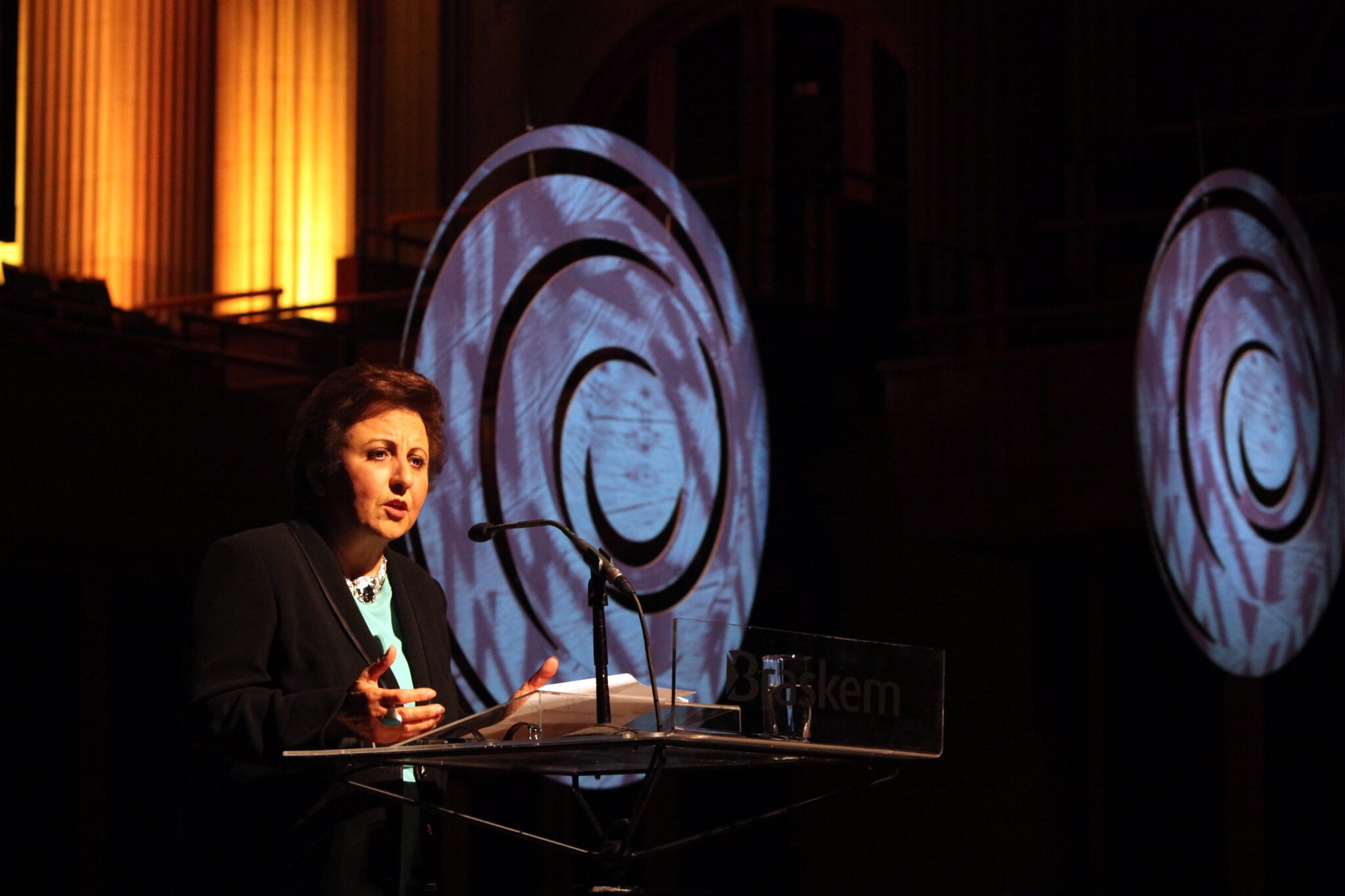 Ширин Эбади в Сан-Паулу, 2011