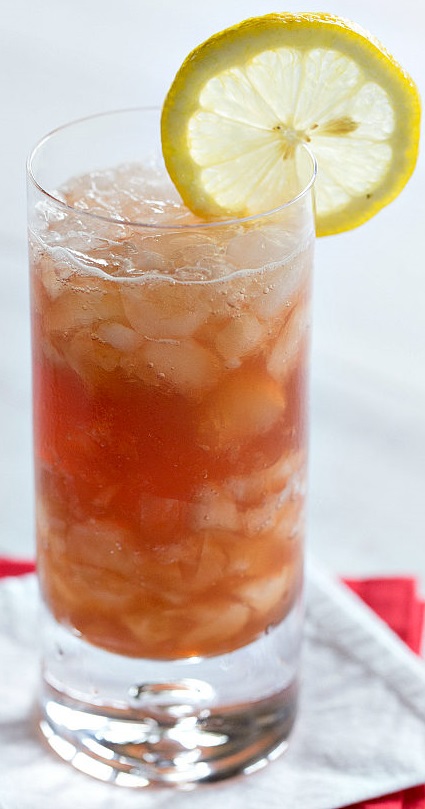 Файл:Вишневая Содовая (коктейль).jpg