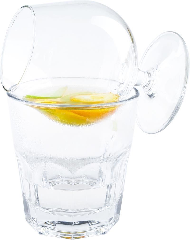 Файл:Фруктовый блейзер (коктейль).jpg