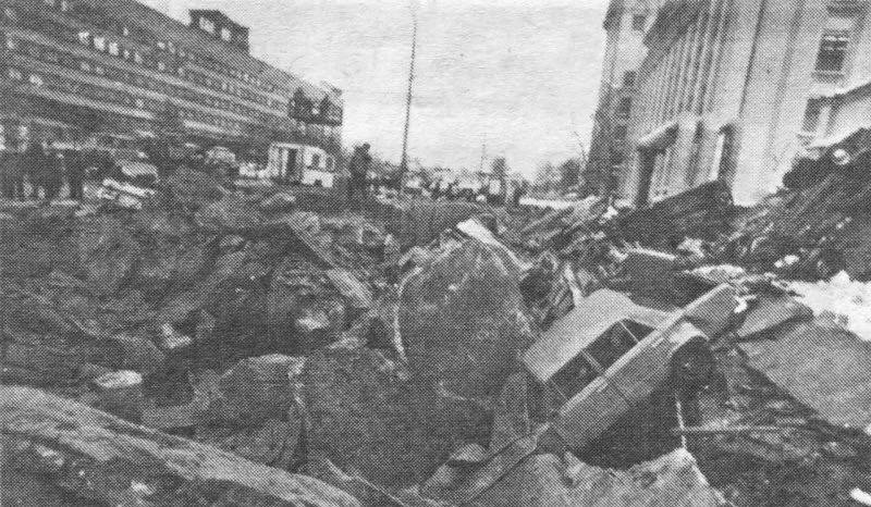 Файл:1987 Shosse Entuziastov gas explosion.png