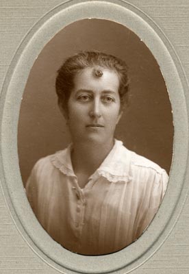 Вера Бахрушина (мать)