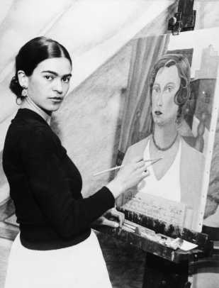 Frida-kahlo-painting.jpg