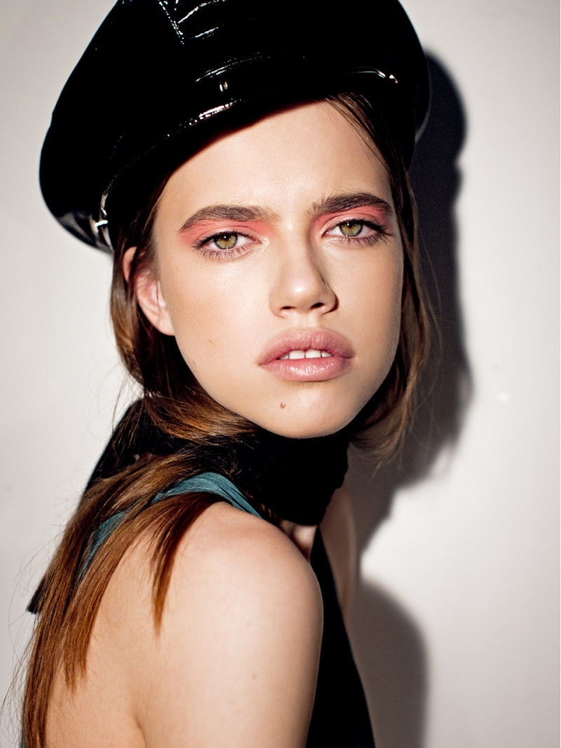 Файл:Модель Мария Скокова.jpg