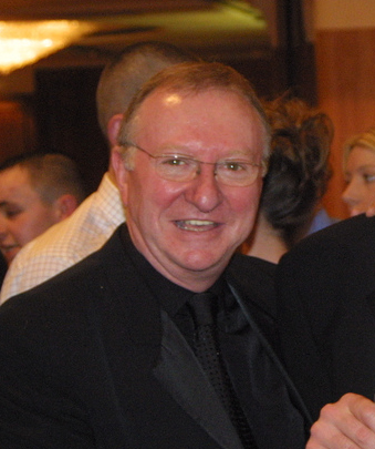 Файл:Dennis Taylor, 2004.jpg