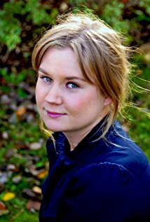 Natalie Minnevik.jpg