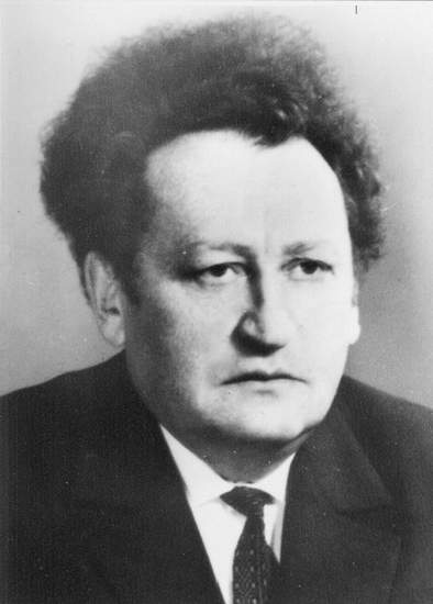 Legendy yadernogo centra kormer.jpg