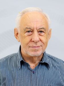 Lifljand foto-225x300.jpg