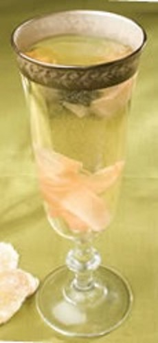 Файл:Имбирное шампанское (коктейль).jpg