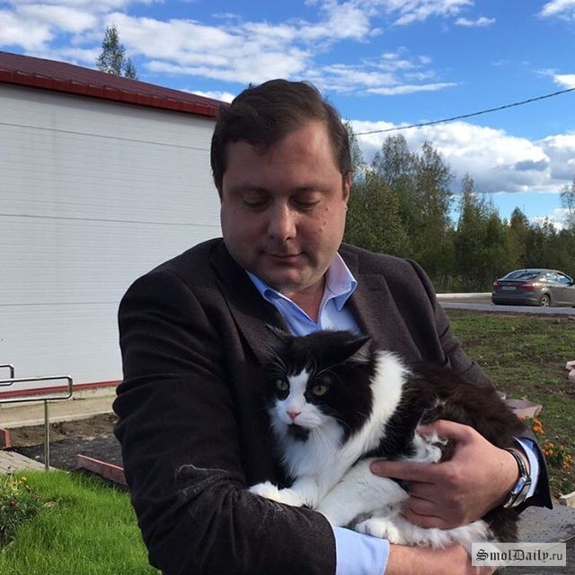 Островский с котиком