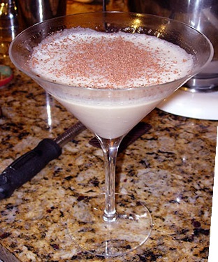 Файл:Тирамису мартини (коктейль) 3.jpg