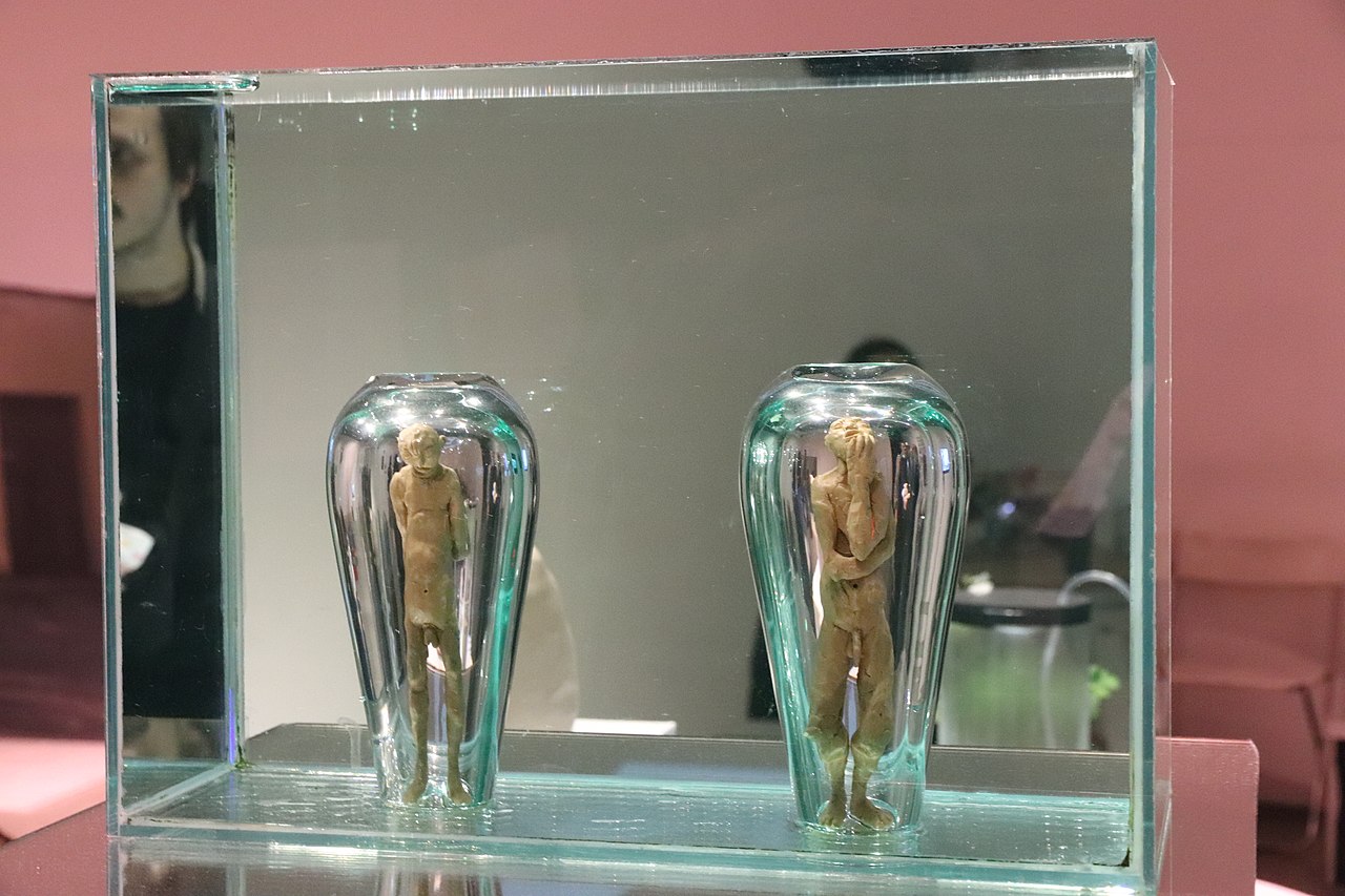 Павел Рогатов "Среда", ТемператYRA!_2.0, 2020 г. галерея Электрозавод, Москва.