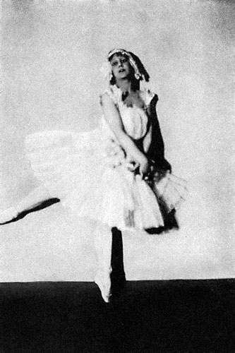 Елена Люком — Одетта («Лебединое озеро» П. И. Чайковского)