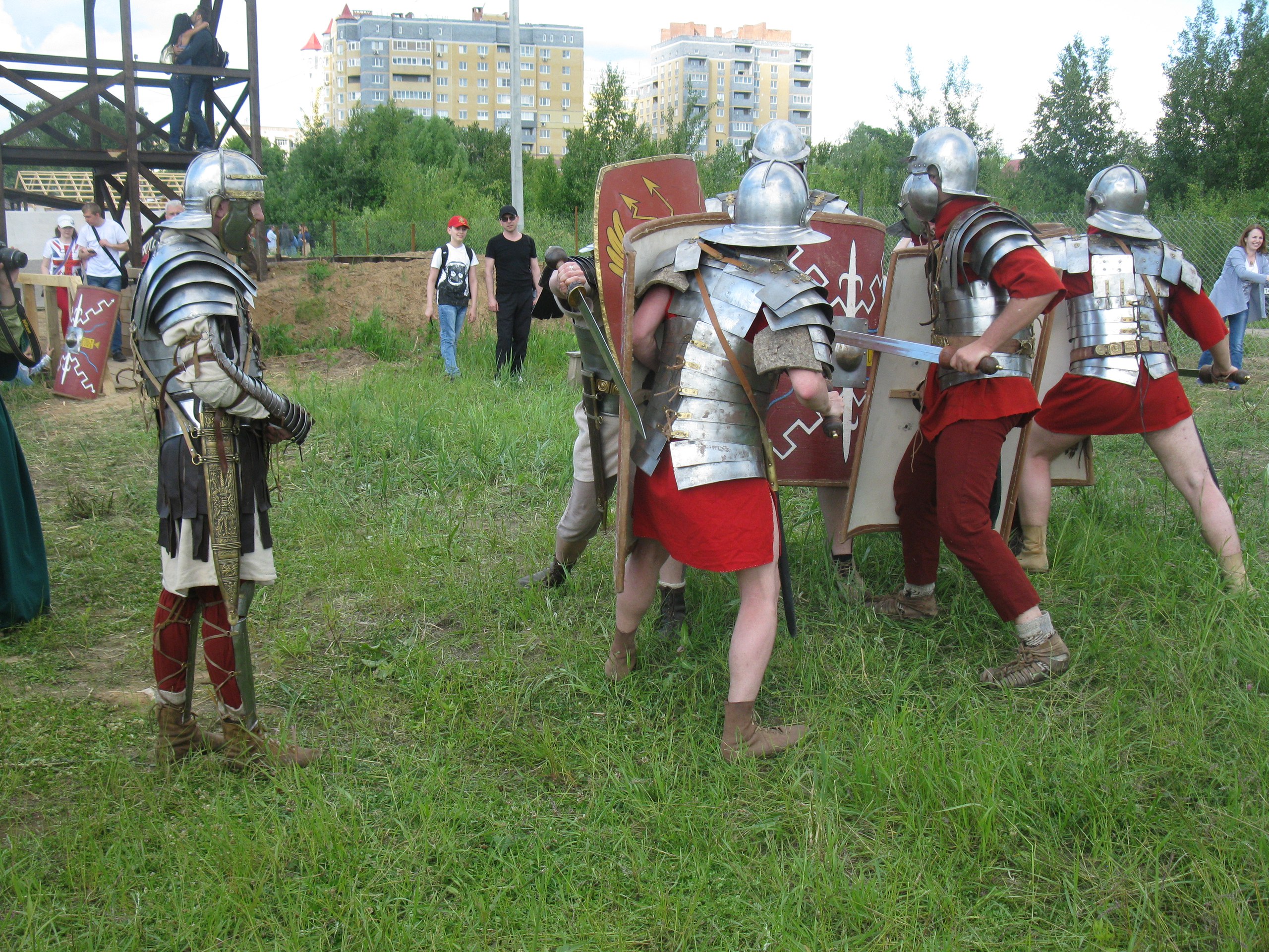 Показательное сражение легионеров