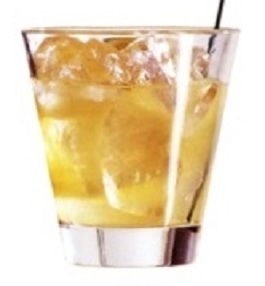 Файл:Коблер с минеральной водой (коктейль).jpg