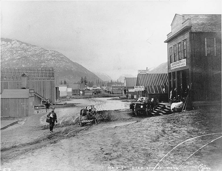 Main St, Dyea, Alaska, ca 1898 (HEGG 297).jpeg