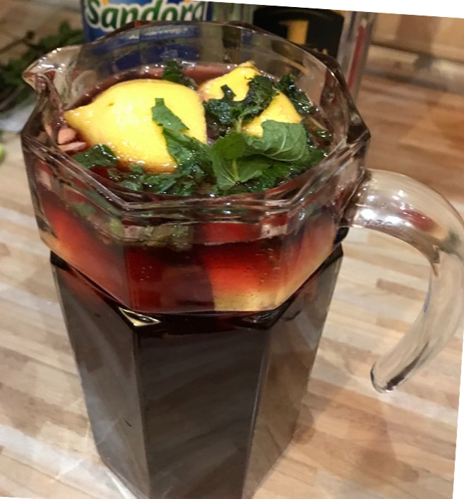 Файл:Чудесная вечеринка (коктейль).jpg