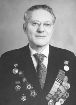 Fdde1da287ef645878d672d35edb2d9e L.jpg