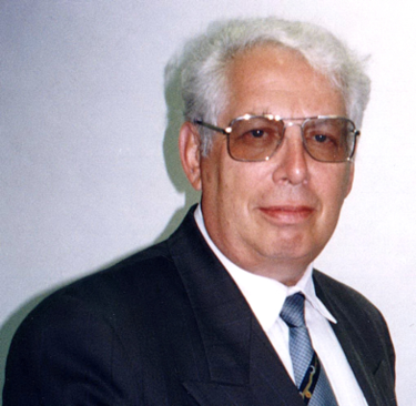 Зекцер Игорь Семёнович.png