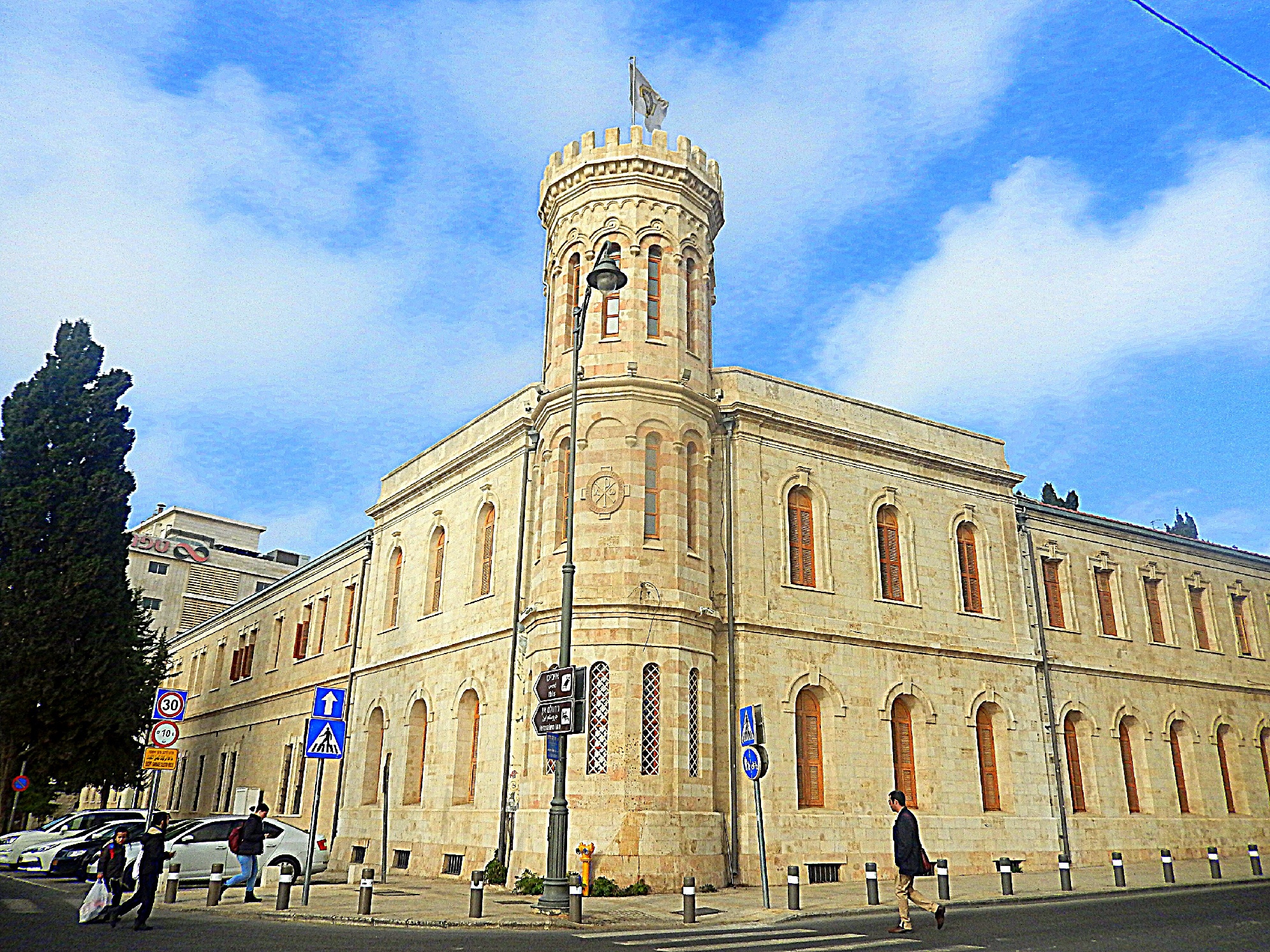 Файл:Сергиевское подворье в Иерусалиме (2010).jpg