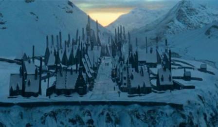 в деревне Хогсмид частично происходили события битвы.