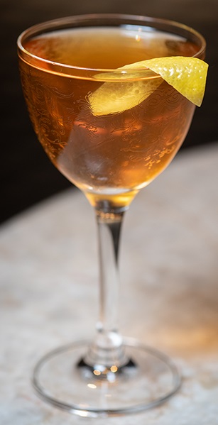 Файл:Lady Amaro (коктейль).jpg