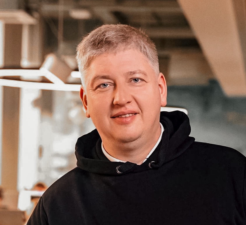 Вячеслав Николаев