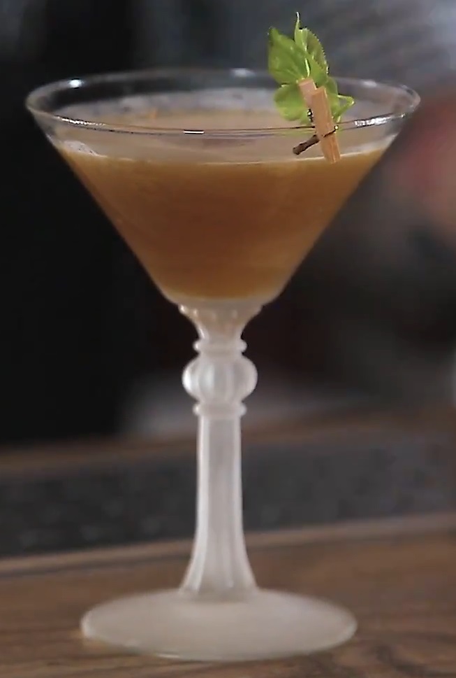 Файл:Кислотный крокодил (коктейль).jpg