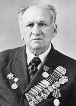 7259f5cd29bb148fa88047b6ec275343 L.jpg