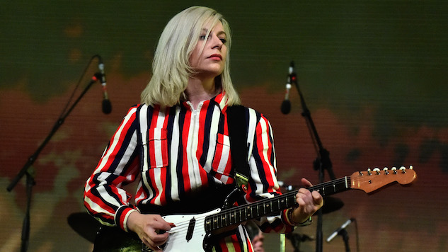 Alvvays by Matt Cowan Main.jpg