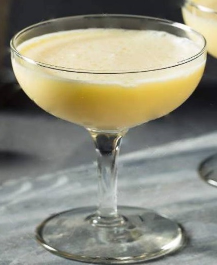 Файл:Золотой вулкан (коктейль).jpeg