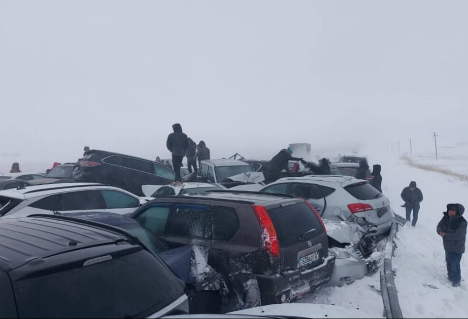 Файл:Массовое ДТП в Казахстане.jpeg