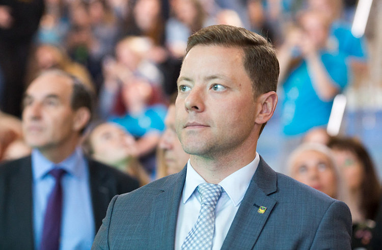 Anton Voloshko d.jpg