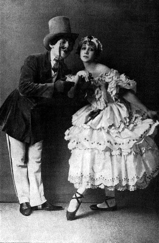 Елена Люком — Коломбина, Александр Орлов — Панталоне (балет «Карнавал» на музыку Р. Шумана, балетмейстер М. М. Фокин)