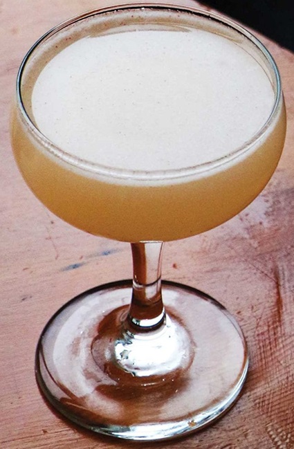 Файл:Track and Field (коктейль).jpg