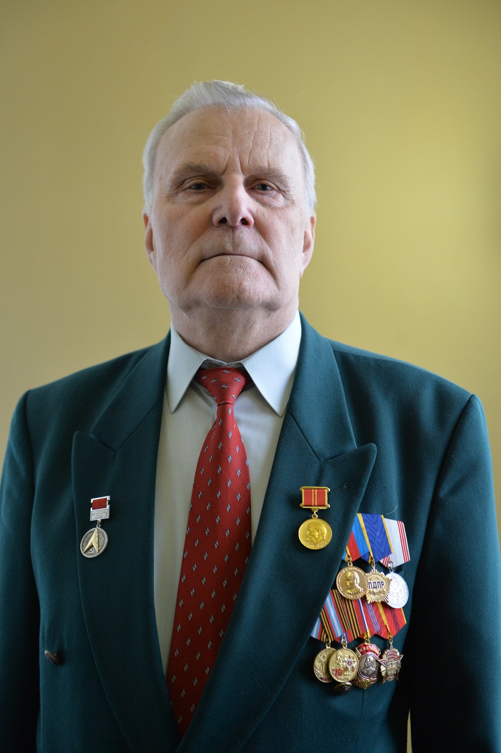 663765e732 spirin4 min.jpg