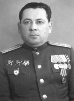 1247c616d35a18ca73146bfb1e85b713 L.jpg