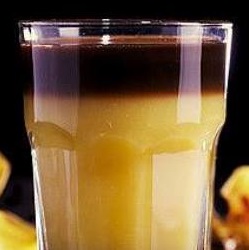 Файл:Горячий Яблочный Пирог (коктейль).jpg