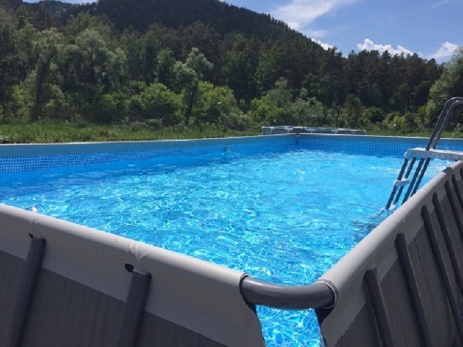 Открытый бассейн