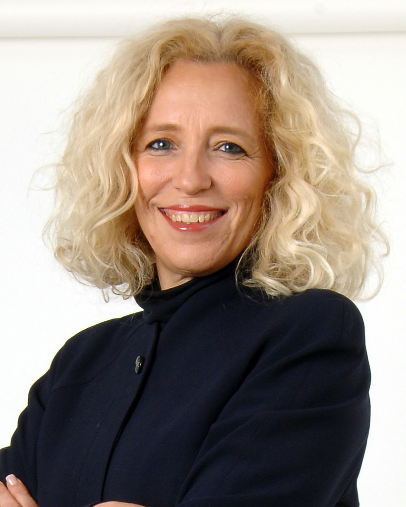 13755767334 88292c28b8 b.jpg